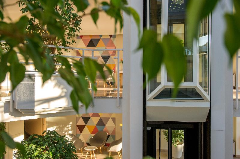Hotel Les Jardins De