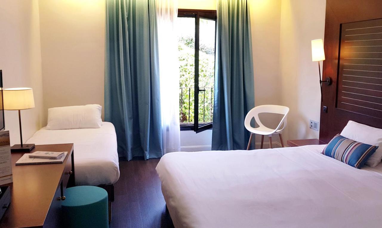 Hotel Les Jardins De 3*